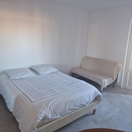 Joli Studio Saint-Raphael  Room photo